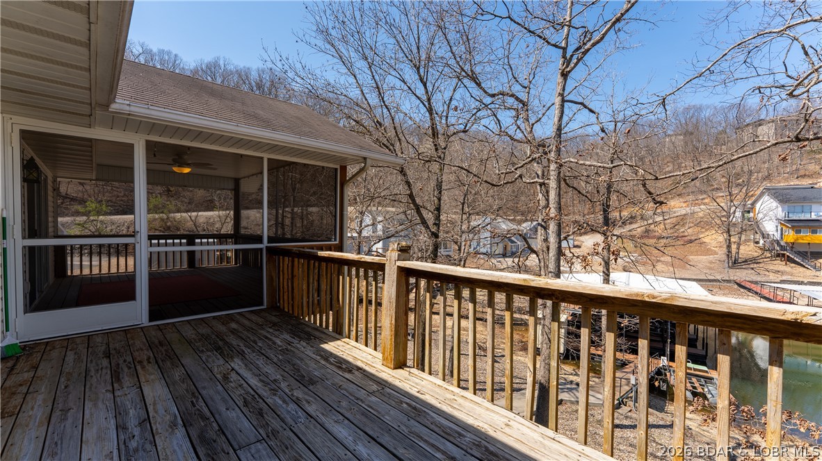 1403 Ginger Road Lake Ozark, MO 65049 - Photo 6 of 32