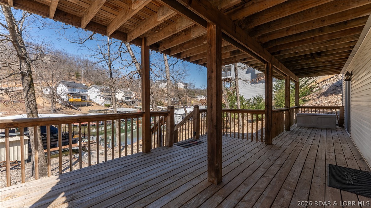 1403 Ginger Road Lake Ozark, MO 65049 - Photo 7 of 32