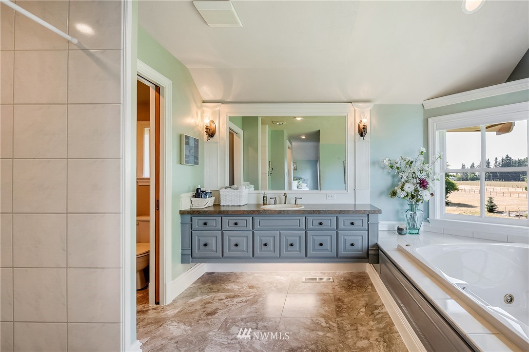 7481 Huisman Road Lynden, WA 98264 - Photo 16 of 30 Gallery Image 16