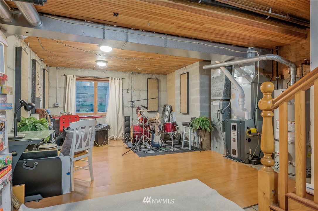 7481 Huisman Road Lynden, WA 98264 - Photo 26 of 30 Gallery Image 26