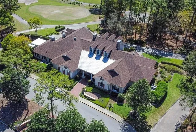 $429,000 | 1066 Victoria Hills Drive South, Deland, FL 32724