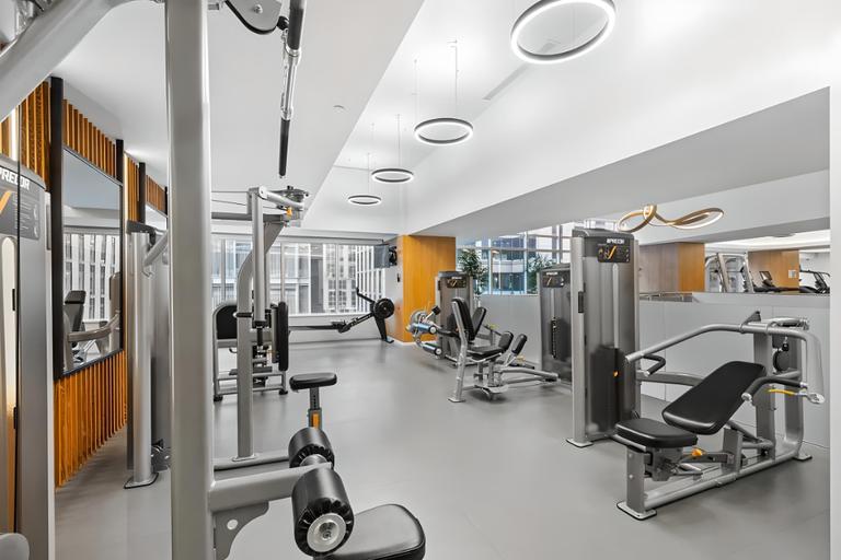 15 West 53rd Street, Unit 40E Manhattan, NY 10019 - Photo 17 of 21 Photo 17