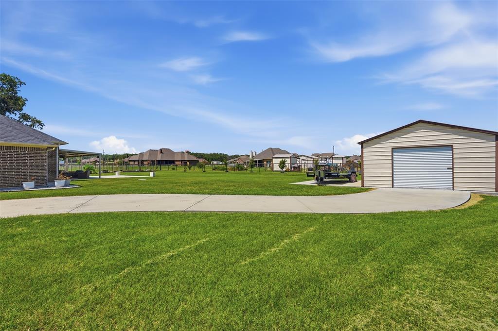 205 Lavender Road Springtown, TX 76082 - Photo 34 of 40 Gallery Image 34