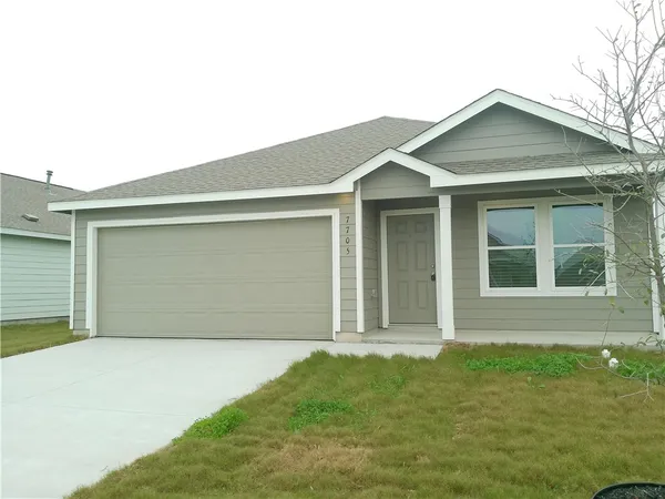 $2,000 | 7705 Wonder Woman Drive, Corpus Christi, TX 78414
