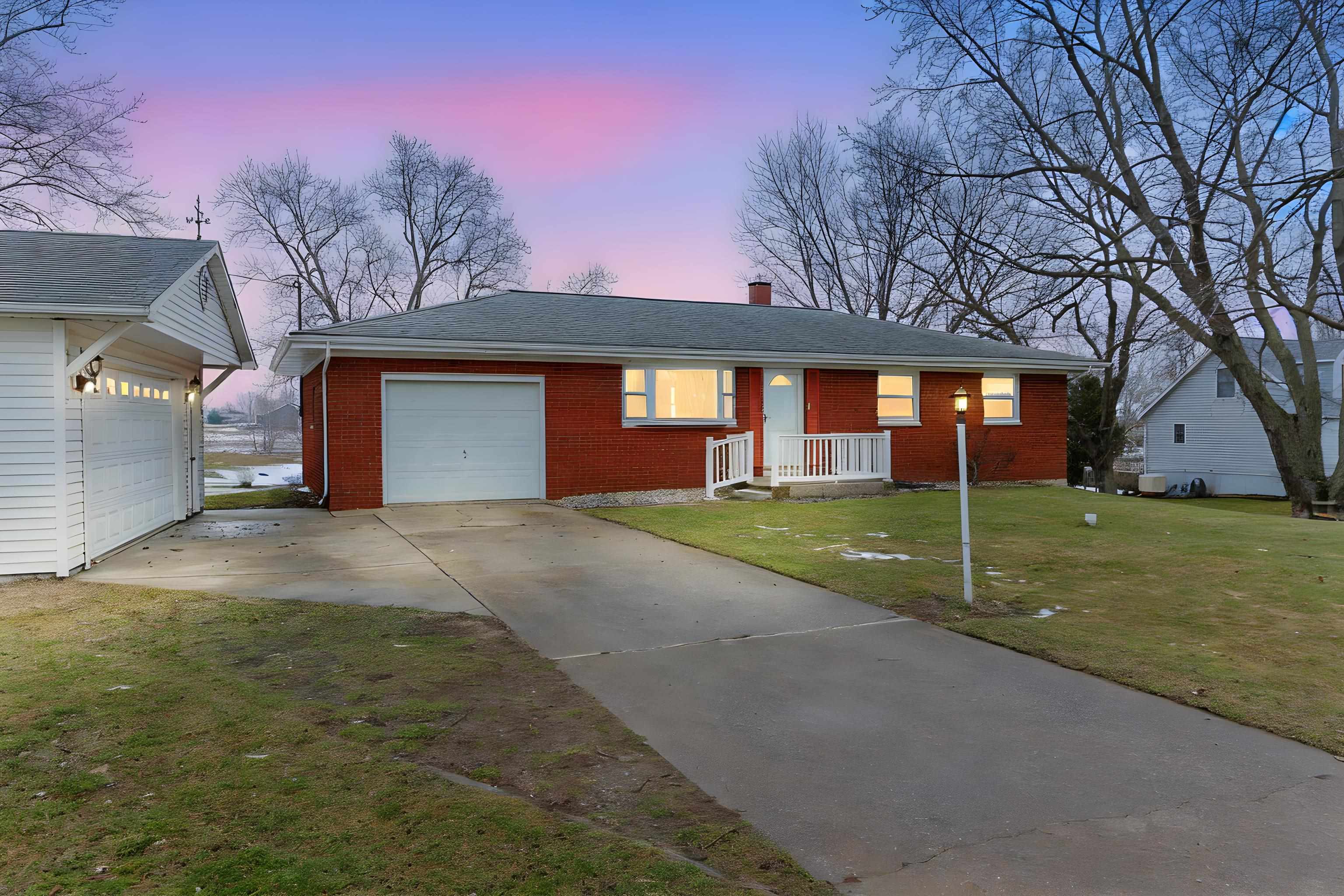 23133 Brick Road South Bend, IN 46628 - Photo 1 of 36 Gallery Image 1