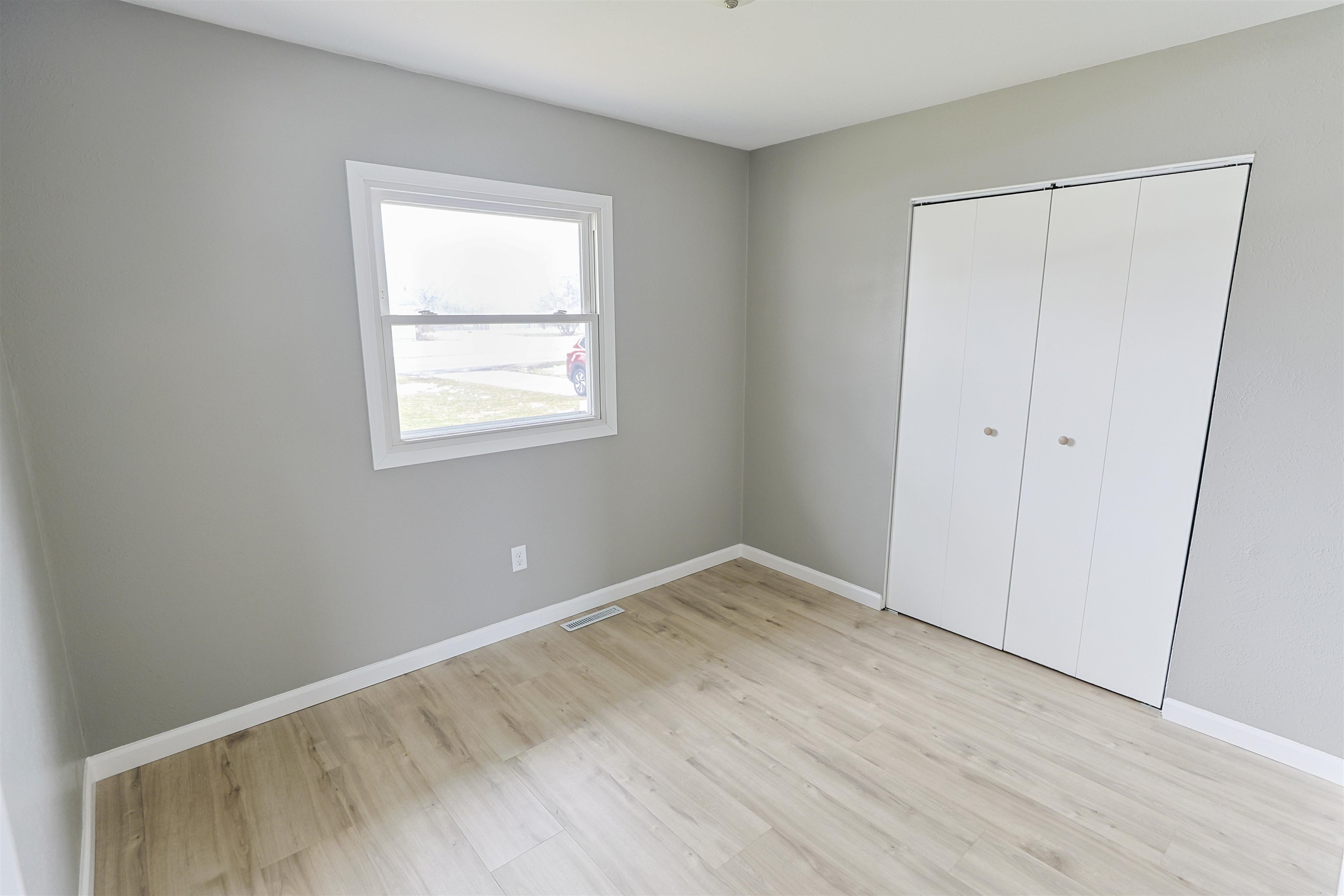 23133 Brick Road South Bend, IN 46628 - Photo 15 of 36 Gallery Image 15