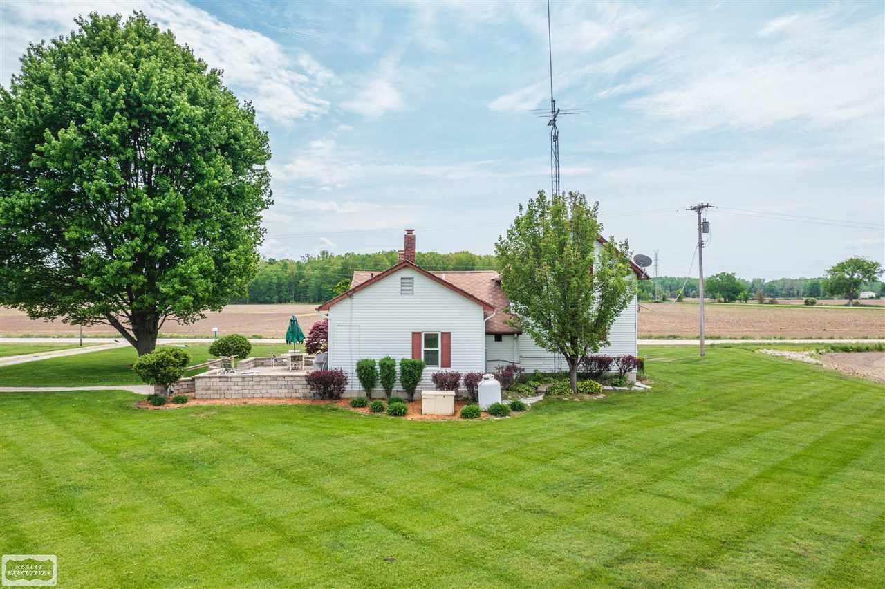 8840 Marquette Road Goodells, MI 48027 - Photo 5 of 40