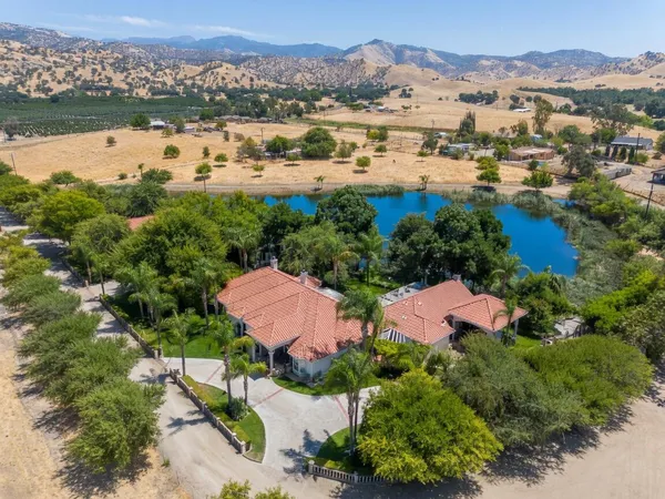 $990,000 | 32933 Success Valley Drive, Porterville, CA 93257