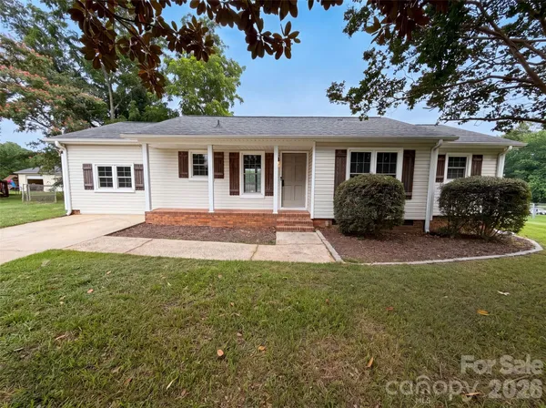$290,000 | 507 Texas Trail, Dallas, NC 28034