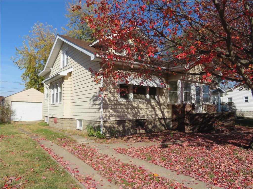 124 West 2nd Street Roxana, IL 62084 - Photo 3 of 40