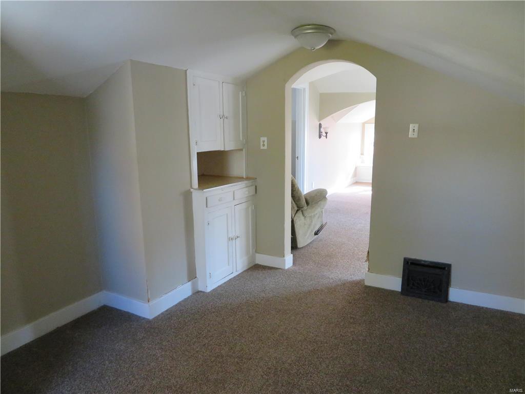 124 West 2nd Street Roxana, IL 62084 - Photo 37 of 40