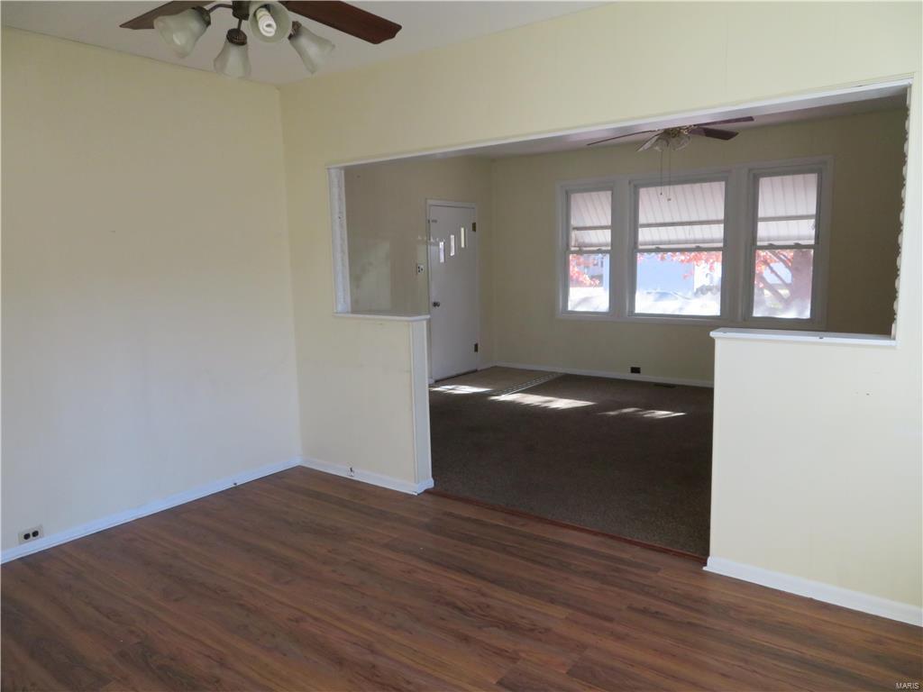 124 West 2nd Street Roxana, IL 62084 - Photo 10 of 40