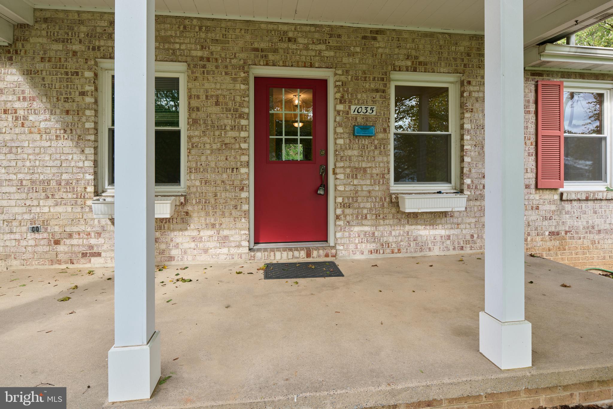 1035 Oak Ridge Avenue State College, PA 16801 - Photo 5 of 63 Gallery Image 5