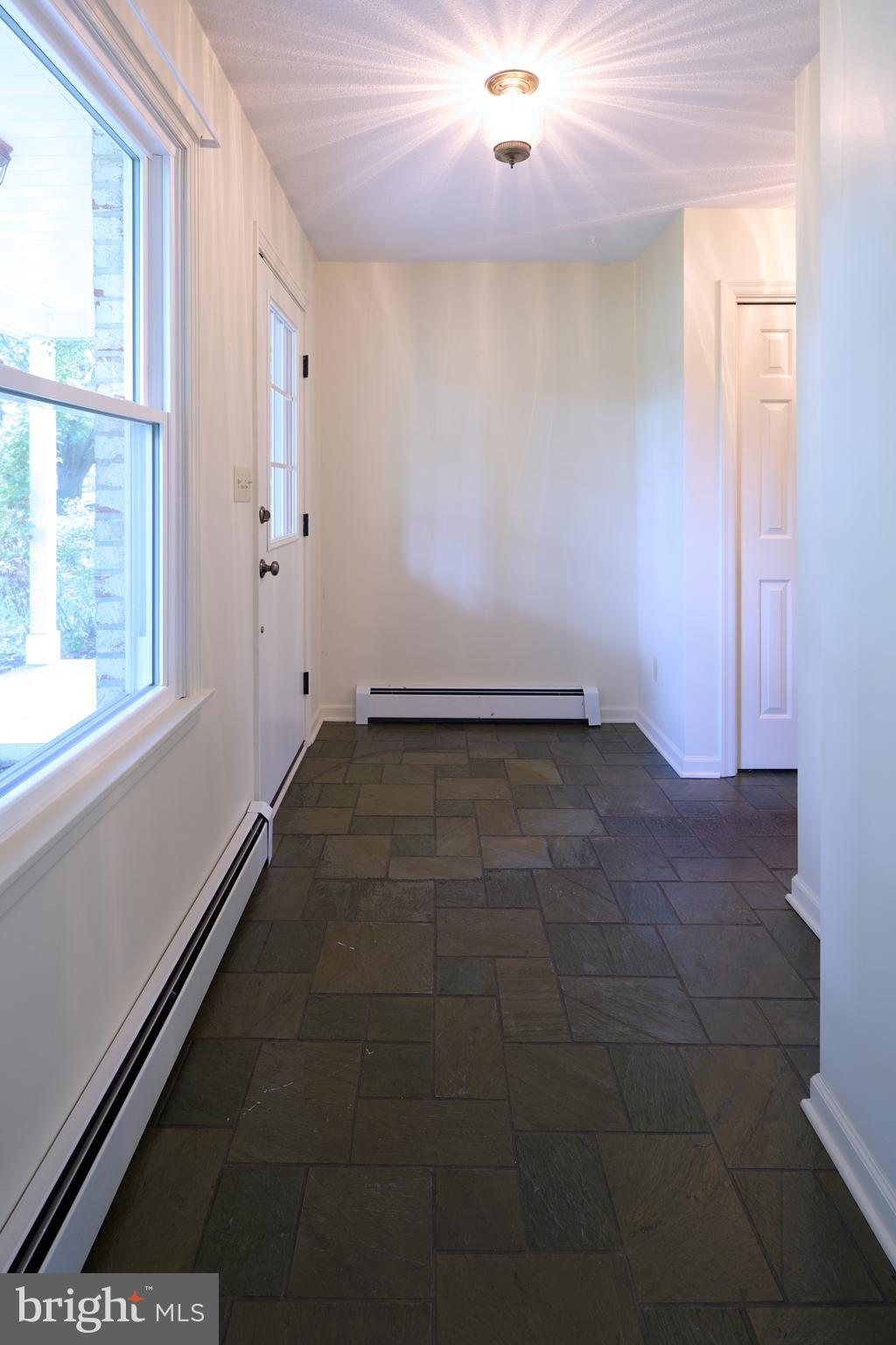 1035 Oak Ridge Avenue State College, PA 16801 - Photo 6 of 63 Gallery Image 6