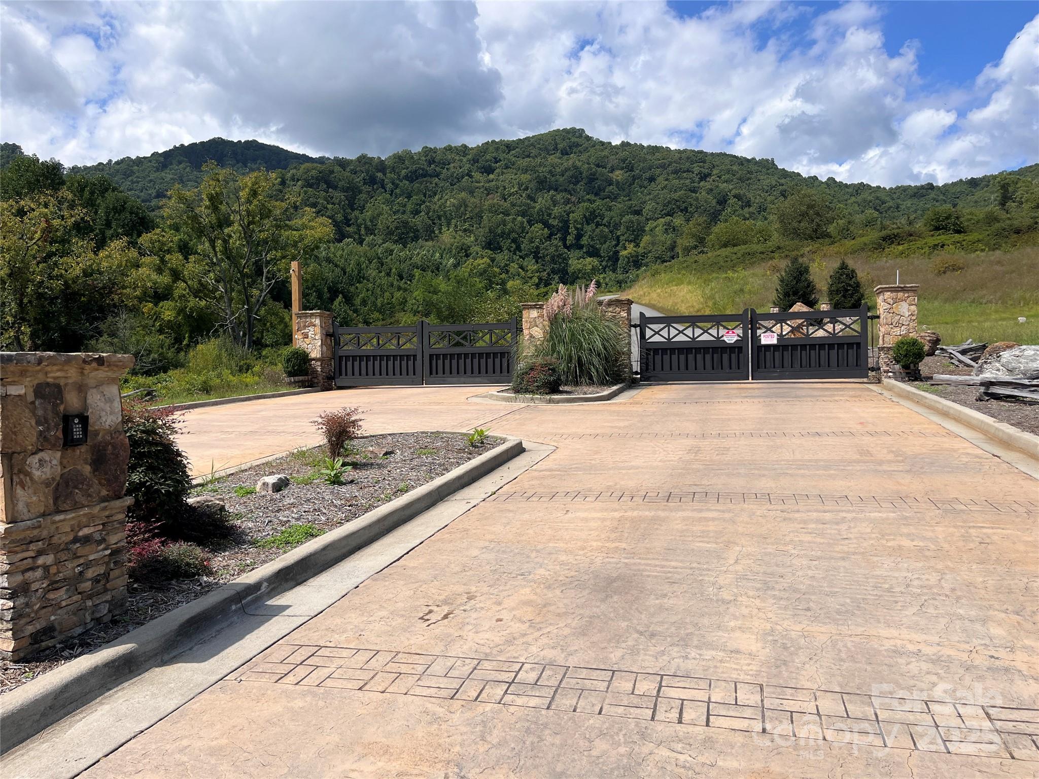 4 Summit View Drive, Unit 4 Candler, NC 28715 - Photo 5 of 23