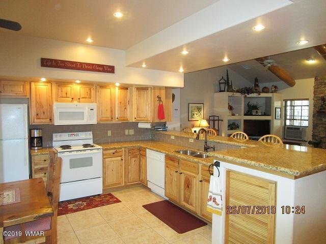 2622 Village Loop, Unit 26 Pinetop, AZ 85935 - Photo 5 of 27