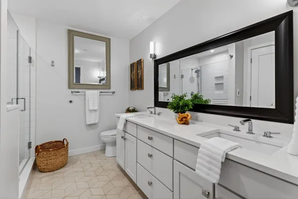 $679,000 | 383 Commercial Street, Unit 413, Portland, ME 04101