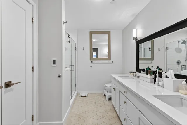 $725,000 | 383 Commercial Street, Unit 413, Portland, ME 04101