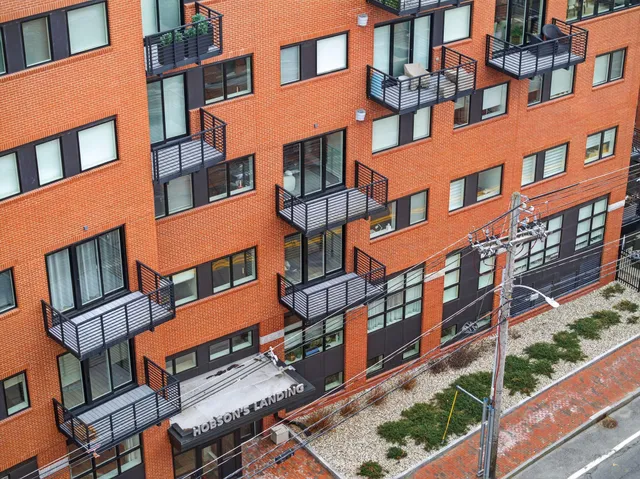 $725,000 | 383 Commercial Street, Unit 413, Portland, ME 04101