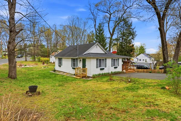 $279,900 | 1 Echo Road, Southwick, MA 01077