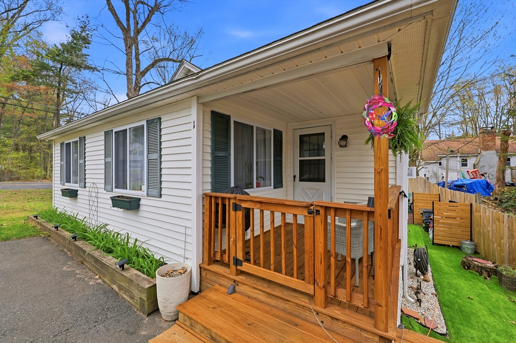 1 Echo Road Southwick, MA 01077 - Photo 13 of 29