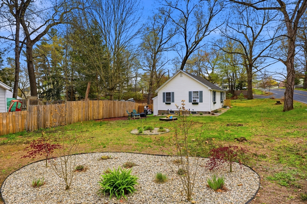 1 Echo Road Southwick, MA 01077 - Photo 7 of 29