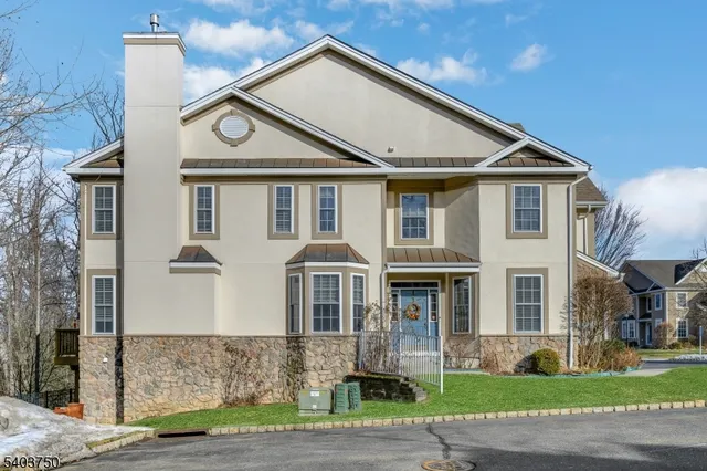 $915,000 | 12 Glades Drive, Denville, NJ 07834