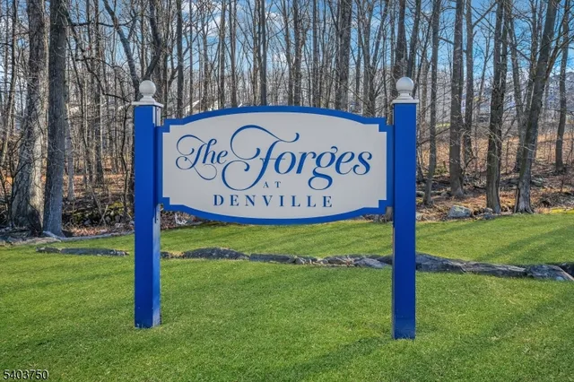 $915,000 | 12 Glades Drive, Denville, NJ 07834