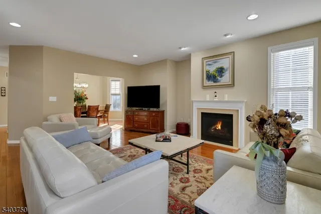 $915,000 | 12 Glades Drive, Denville, NJ 07834