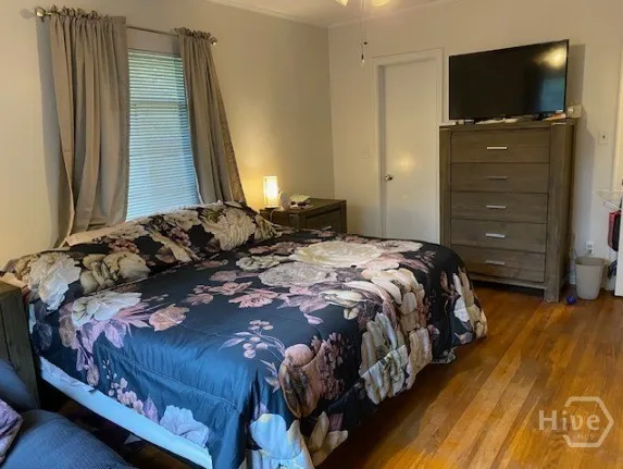 $2,499 | 5525 West Waters Drive, Savannah, GA 31406