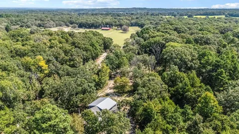 $1,199,000 | 18480 County Road 446, Lindale, TX 75771