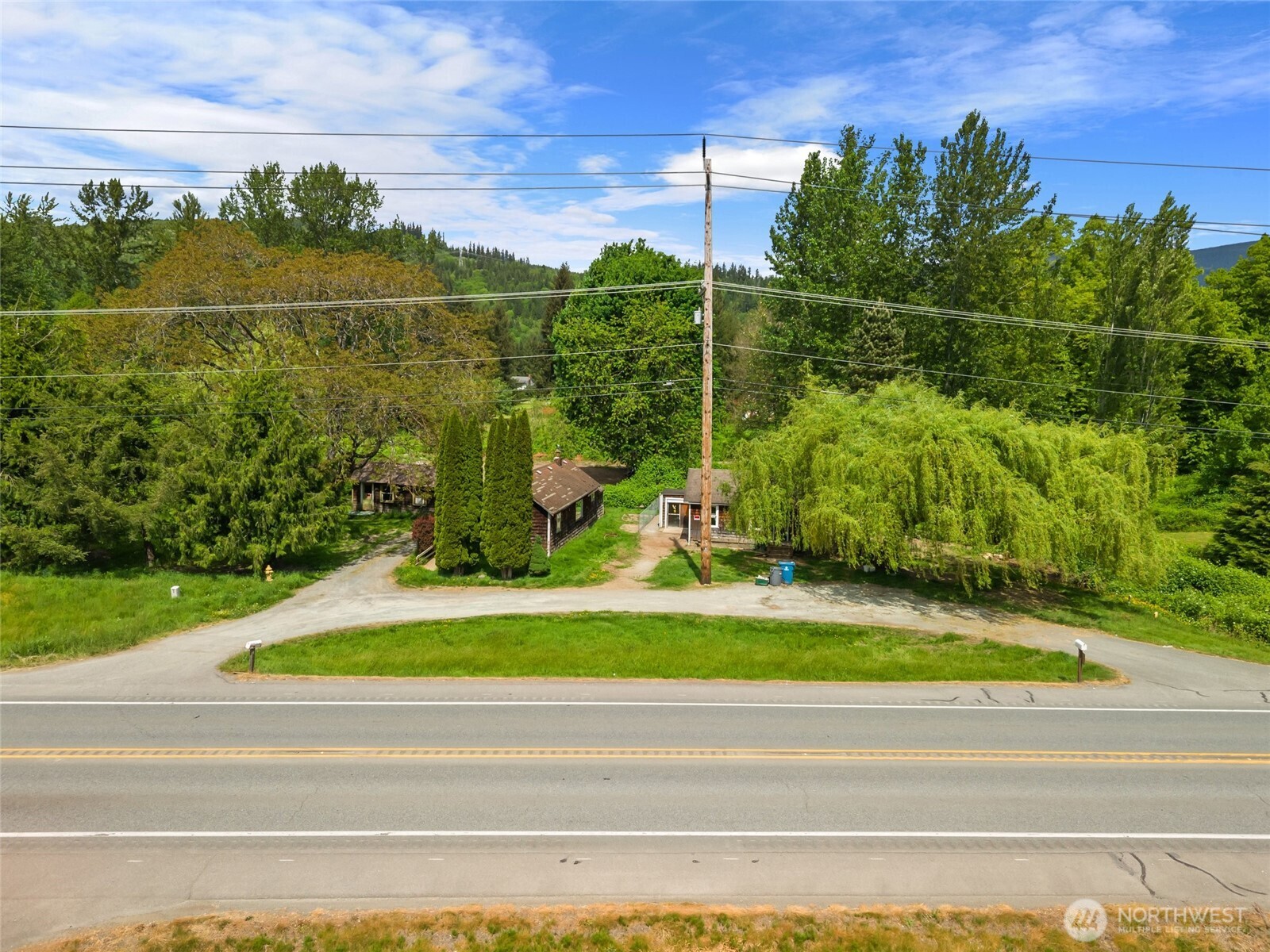 35719 Highway 2 Sultan, WA 98294 - Photo 2 of 32
