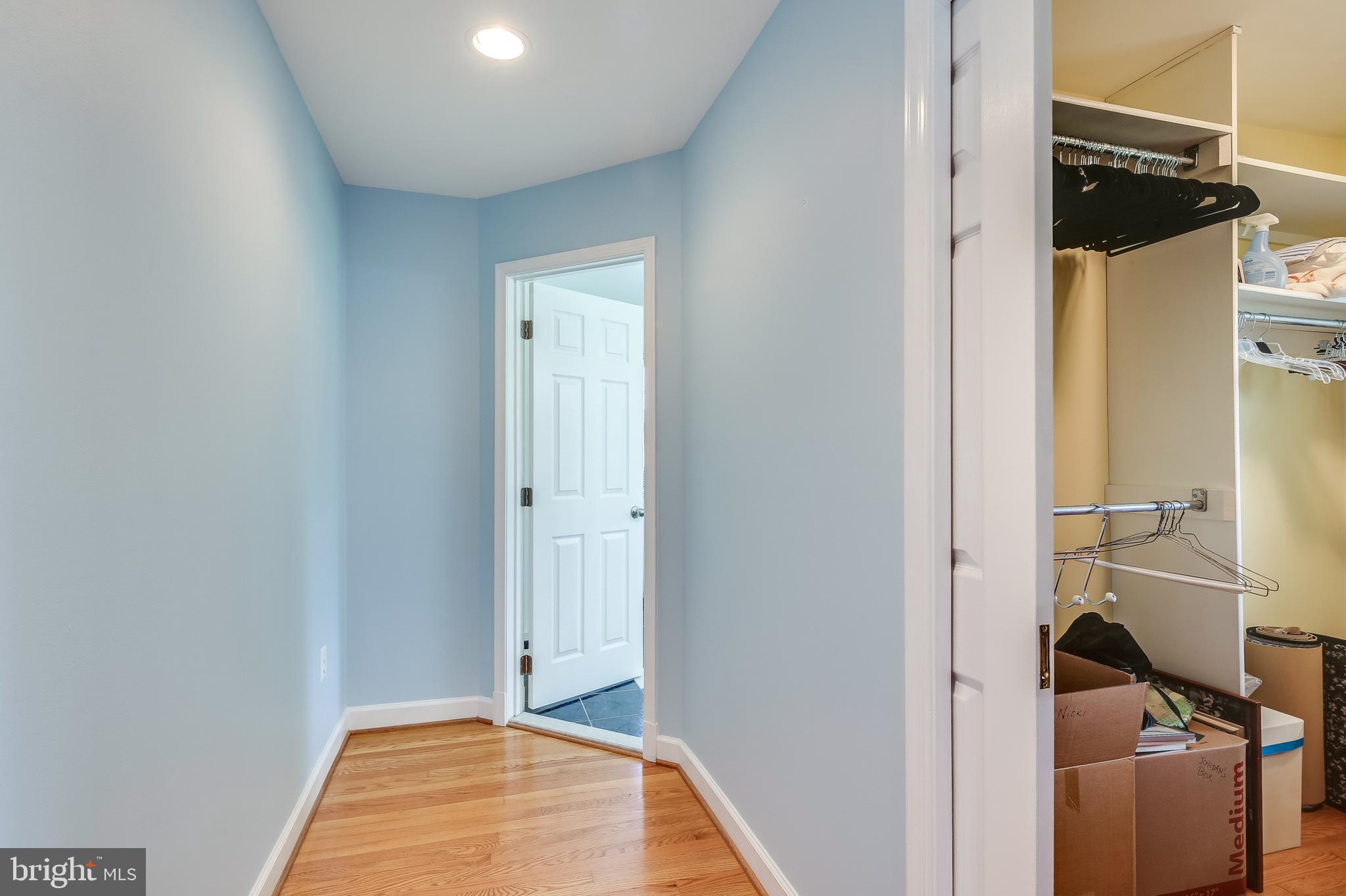 22720 Woodfield Road Gaithersburg, MD 20882 - Photo 20 of 39 Gleaming hardwoods and recessed lighting thru-out.