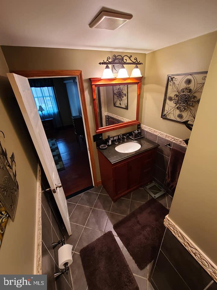 3229 Kilburn Road Philadelphia, PA 19114 - Photo 46 of 77 Gallery Image 46