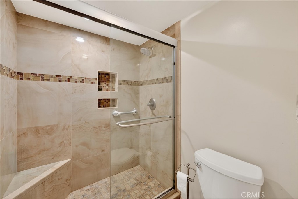1200 West Lambert Road, Unit 22 La Habra, CA 90631 - Photo 15 of 27 Bathroom