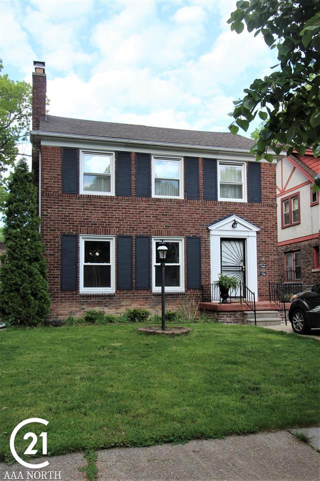 5084 Yorkshire Road Detroit, MI 48224 - Photo 1 of 28 Classic E. English Villag