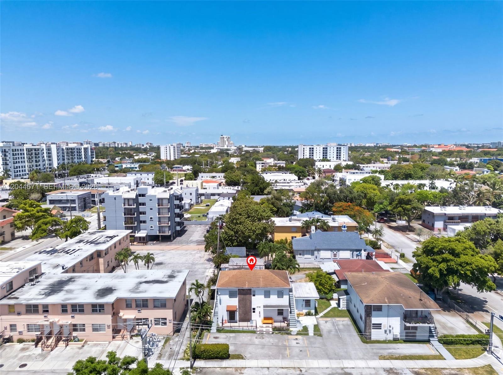 1900 Southwest 6th Street, Unit 6 Miami, FL 33135 - Photo 18 of 20 a view of a city