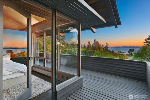 $2,600,000 | 16720 15th Avenue Northwest, Shoreline, WA 98177
