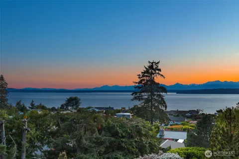 $2,600,000 | 16720 15th Avenue Northwest, Shoreline, WA 98177