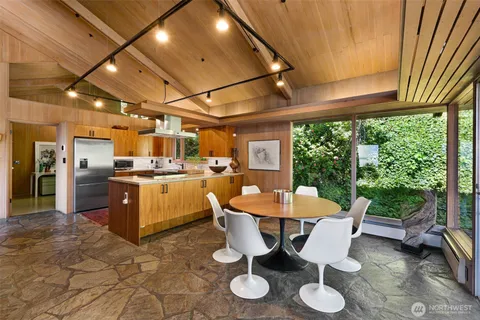 $2,600,000 | 16720 15th Avenue Northwest, Shoreline, WA 98177