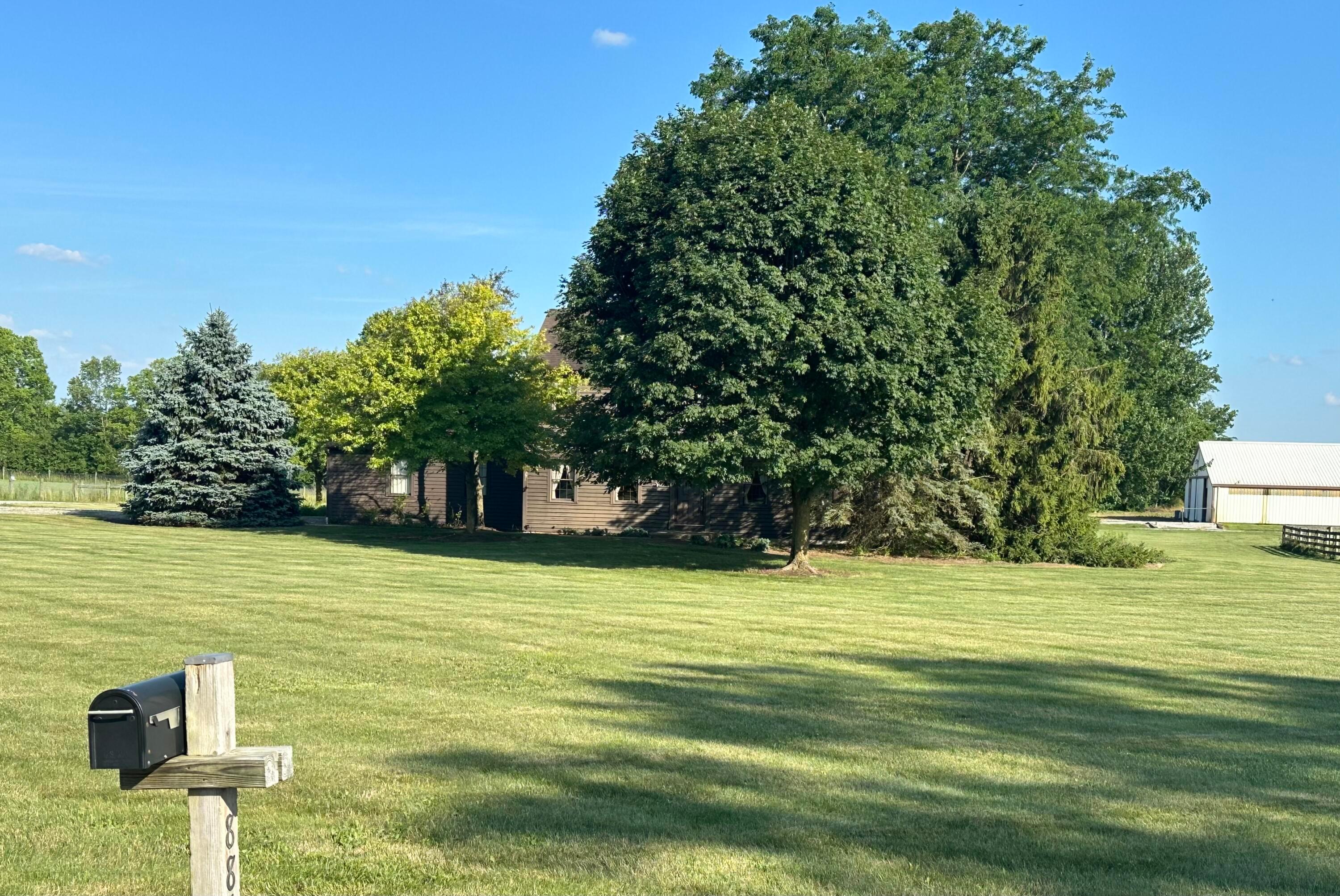 8871 Patterson Road Hilliard, OH 43026 - Photo 1 of 42 8871 Patterson rd picture