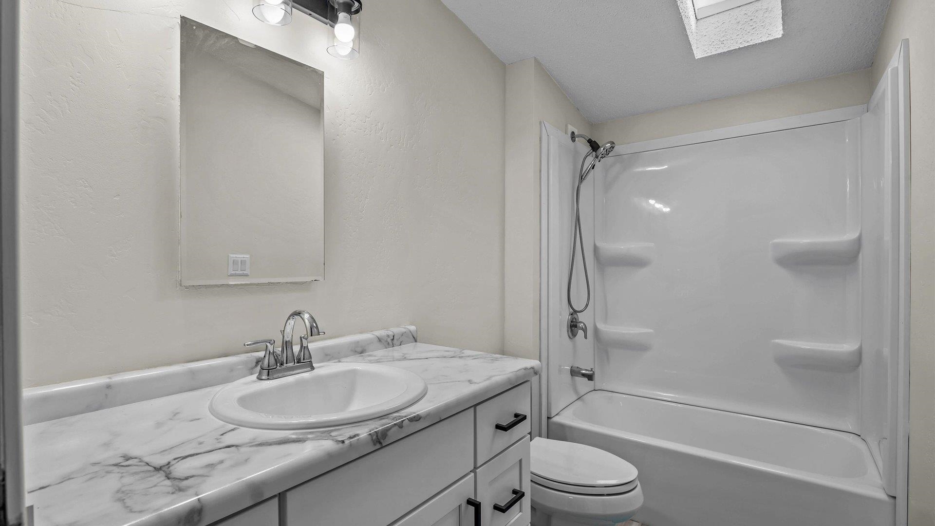 1260 N Road Loma, CO 81524 - Photo 25 of 33 Gallery Image 25