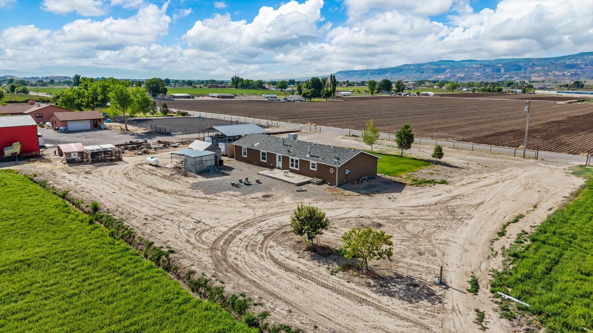 1260 N Road Loma, CO 81524 - Photo 28 of 33 Gallery Image 28