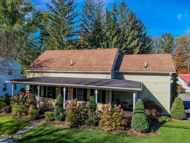 $445,000 | 11293 Highway 32, Greenville, NY 12083