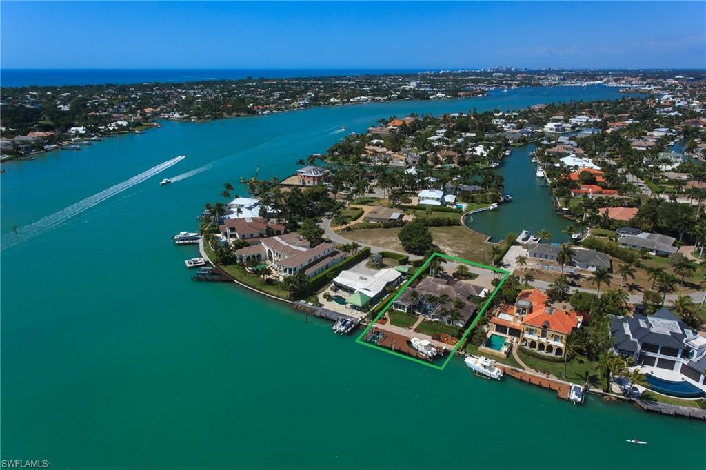 2605 Tarpon Road Naples, FL 34102 - Photo 2 of 15 Gallery Image 2