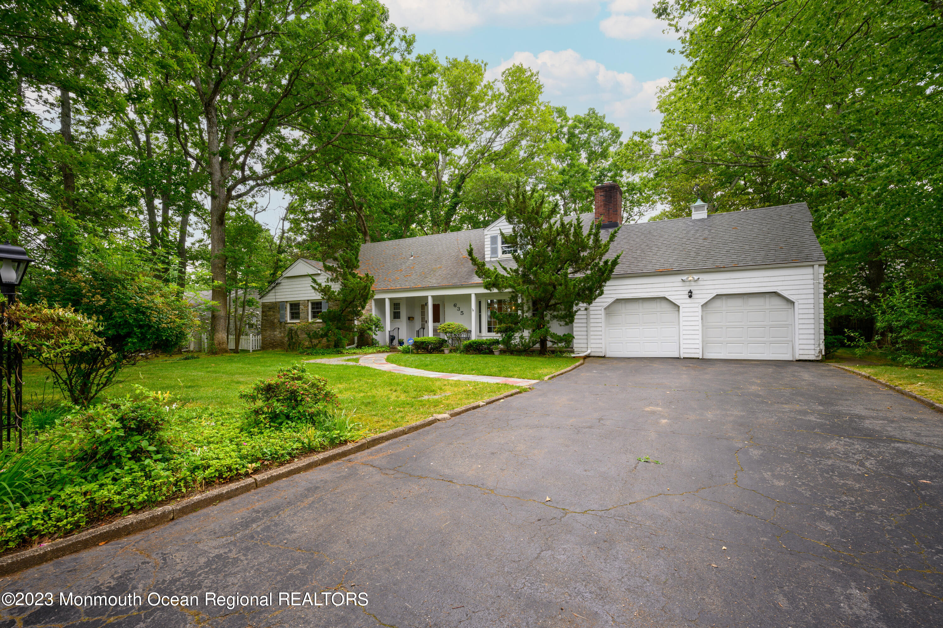 635 Oceanview Road Brielle, NJ 08730 - Photo 3 of 38 635 Oceanview Rd