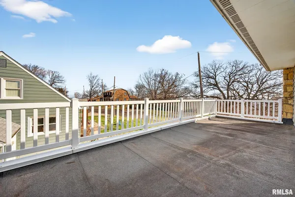 $185,000 | 3 Jefferson Avenue, Bartonville, IL 61607