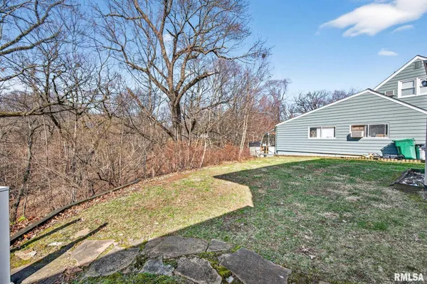 $185,000 | 3 Jefferson Avenue, Bartonville, IL 61607