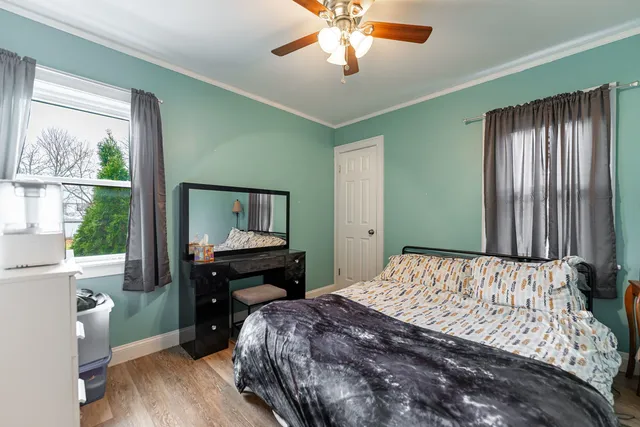 $335,000 | 271 Oakwood Drive, Wood Dale, IL 60191