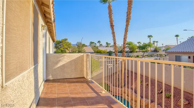 $699,900 | 233 Leaf Bud Court, Henderson, NV 89074